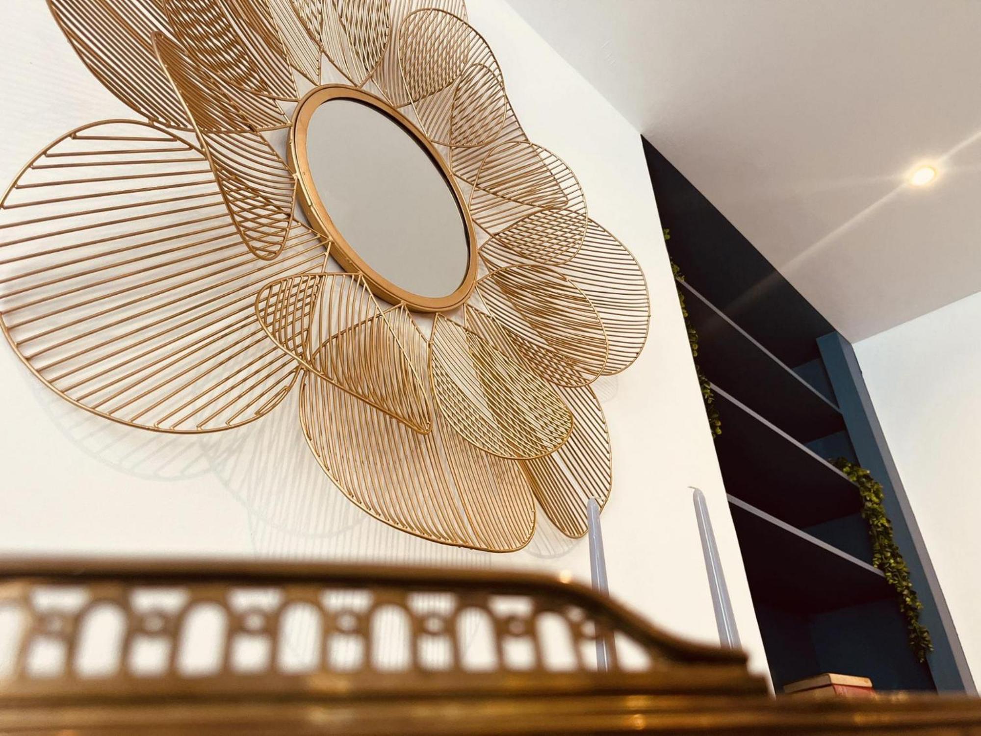 Escalier D'Or Conciergeriedamecarcas Apartment Carcassonne Exterior foto